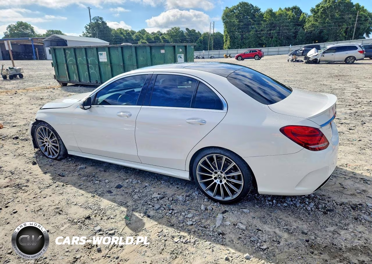2018 Mercedes-Benz C 300 VIN:55SWF4JB0JU268306 - 2