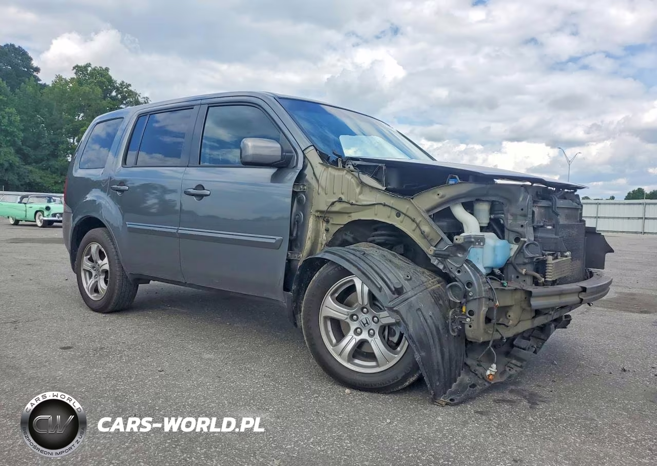 2012 Honda Pilot Exln VIN:5FNYF4H7XCB019879 - 4