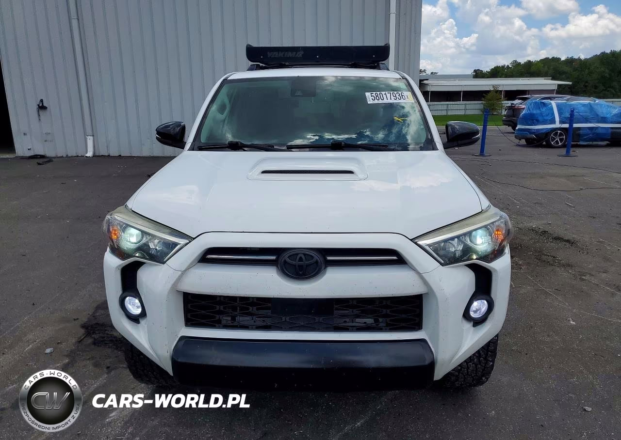 2020 Toyota 4Runner Venture Edition VIN:JTEBU5JR1L5761193 - 5