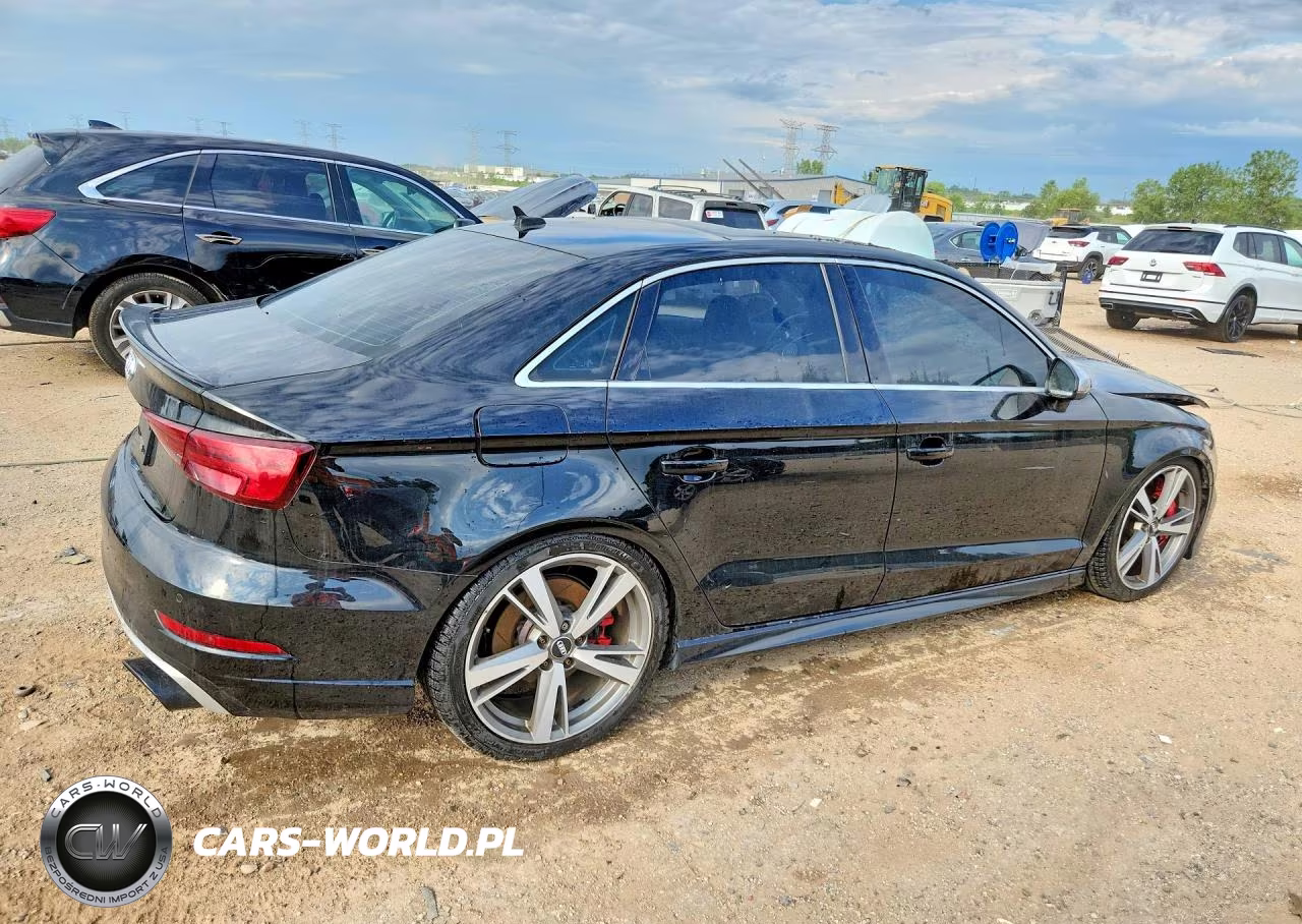 2017 Audi Rs3 VIN:WUABWGFF0H1900398 - 3