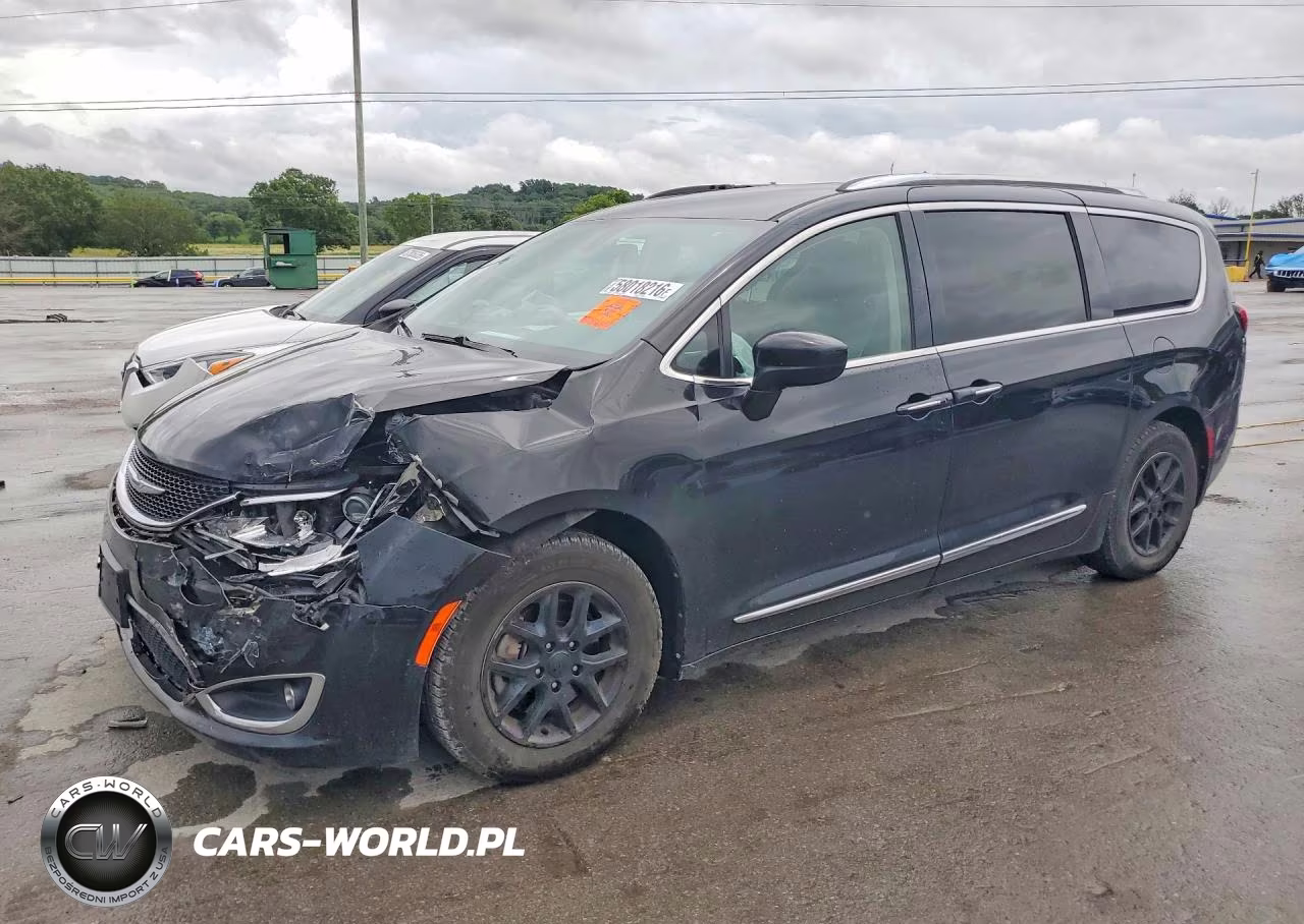 2020 Chrysler Pacifica Touring L – zdjęcie 1 z 13