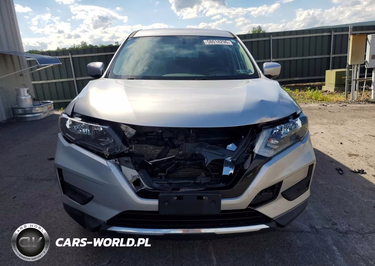 2018 Nissan Rogue S VIN:5N1AT2MV7JC790325 - 5
