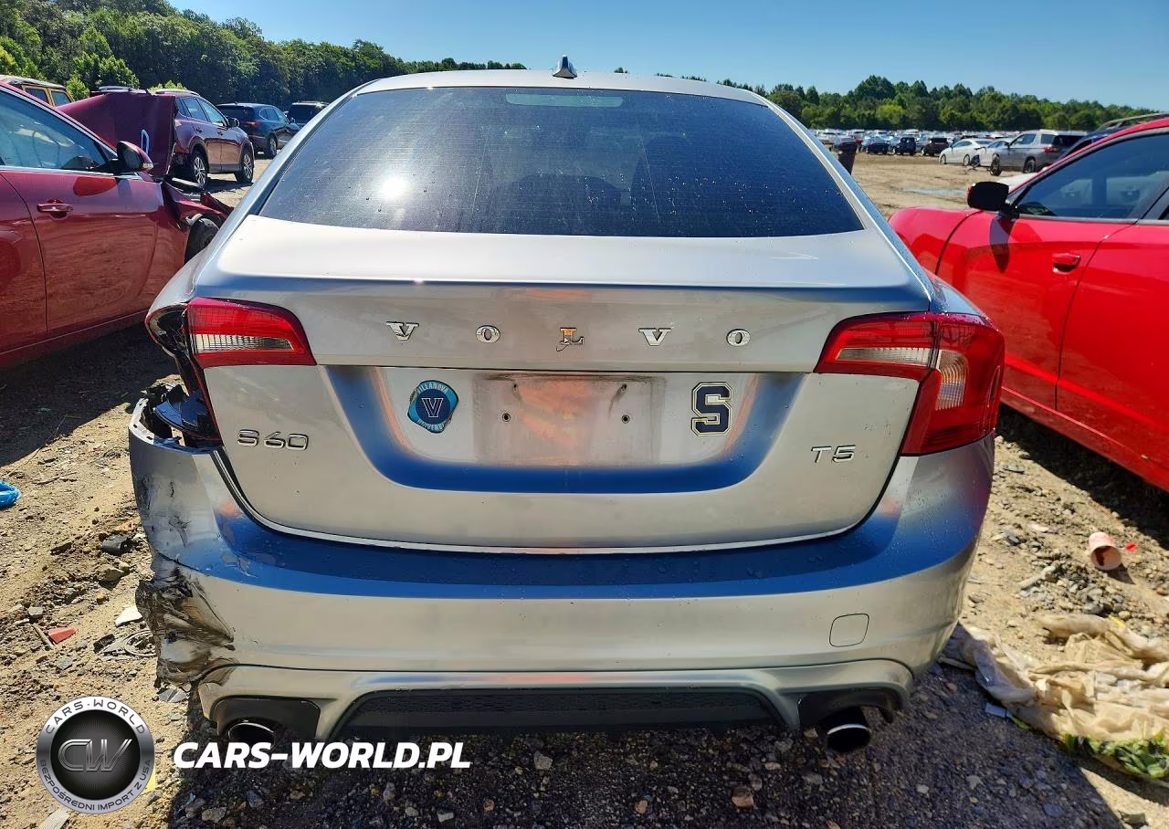 2017 Volvo S60 VIN:YV126MFLXH2434503 - 6