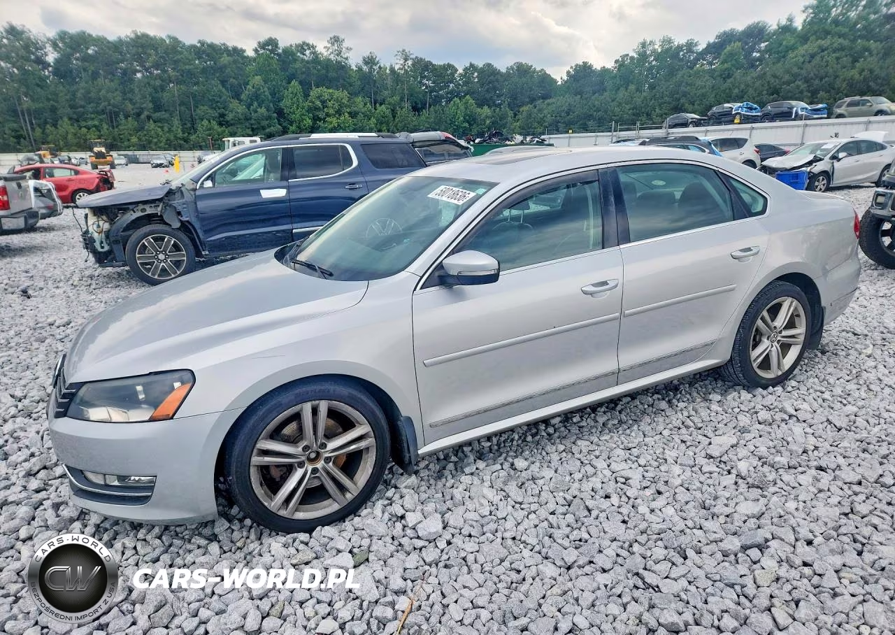 2013 Volkswagen Passat Sel – zdjęcie 1 z 12