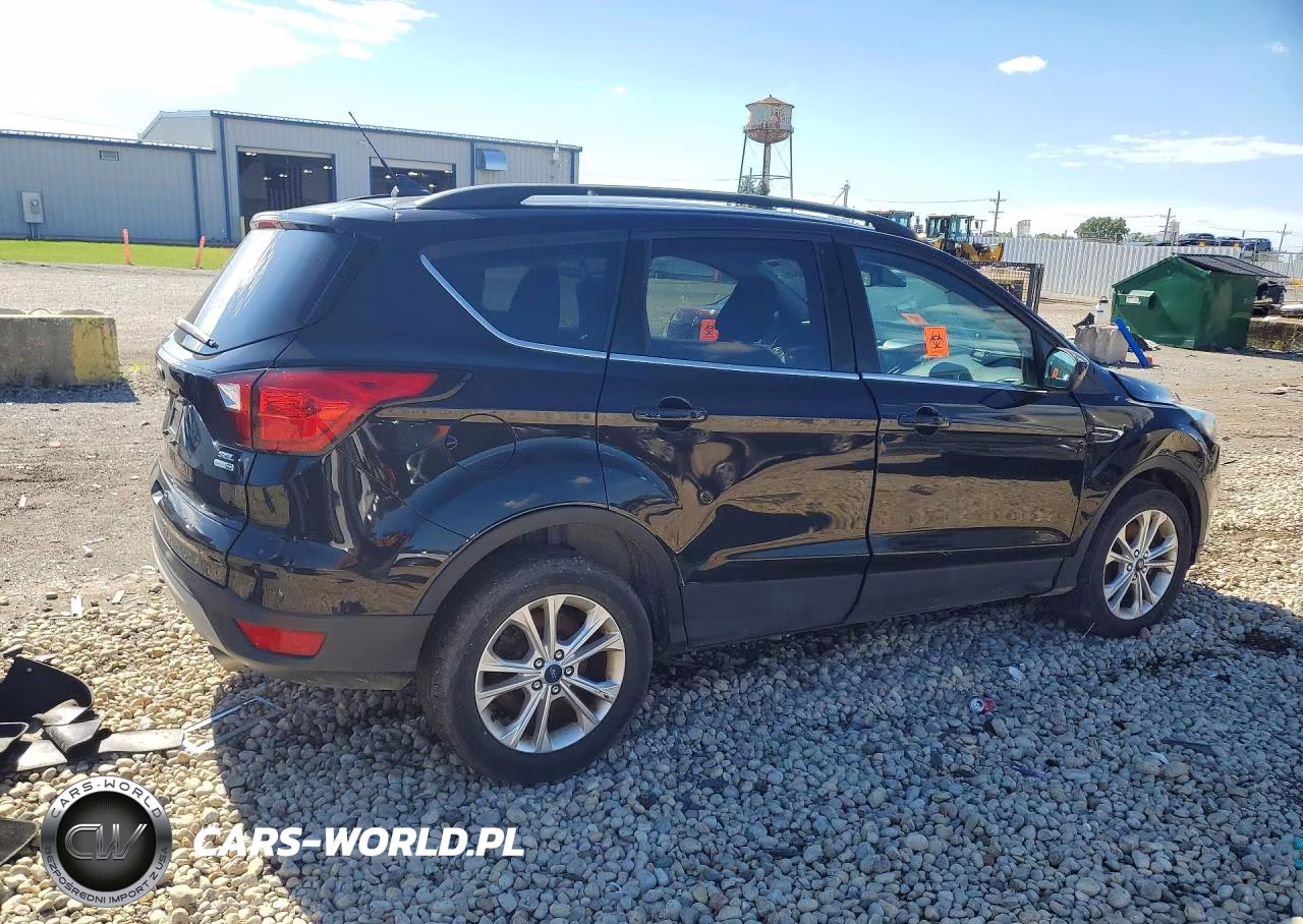 2019 Ford Escape Sel VIN:1FMCU9HDXKUA98698 - 3
