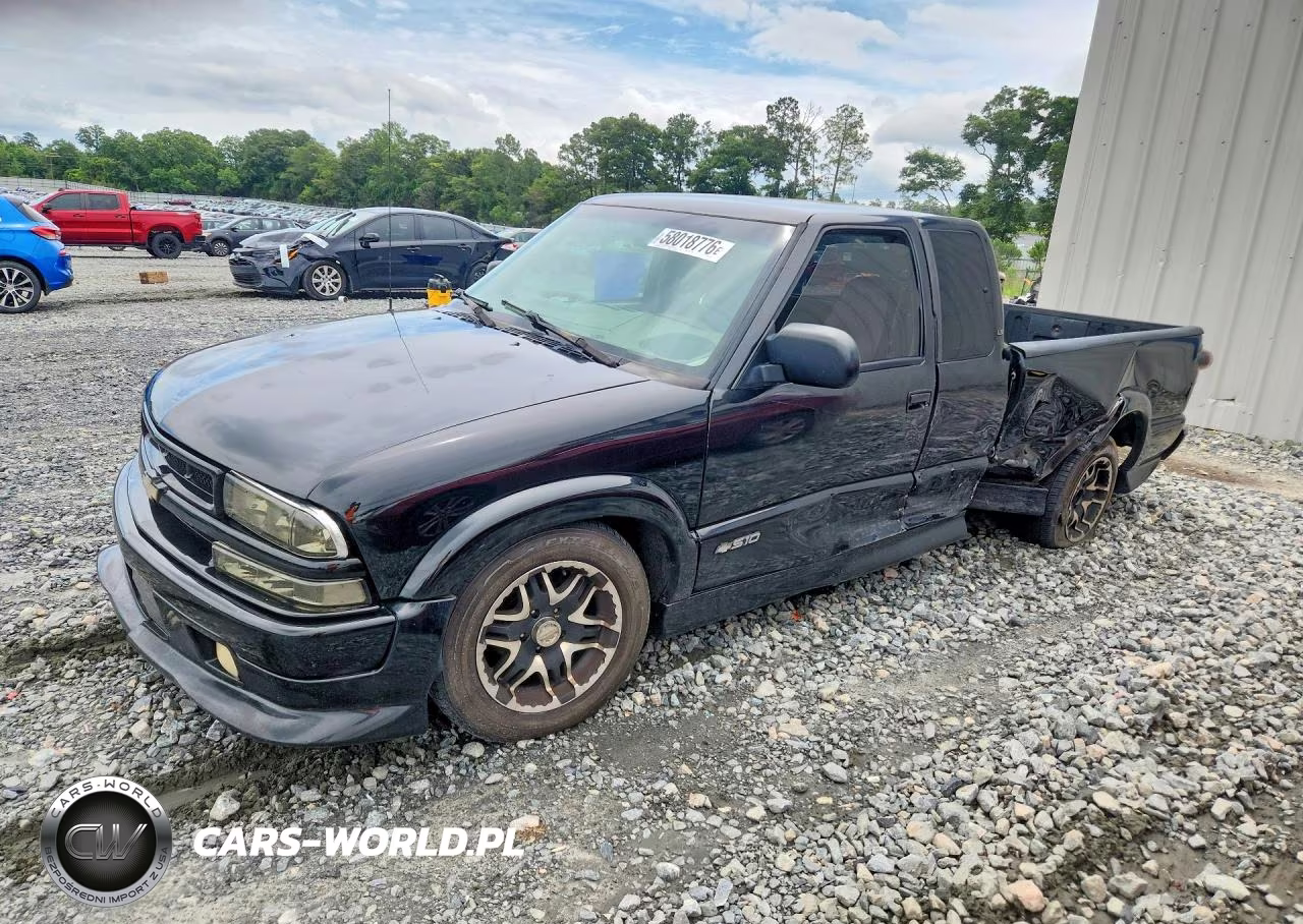 2000 Chevrolet S Truck S10 VIN:1GCCS19W0Y8188147 - 1