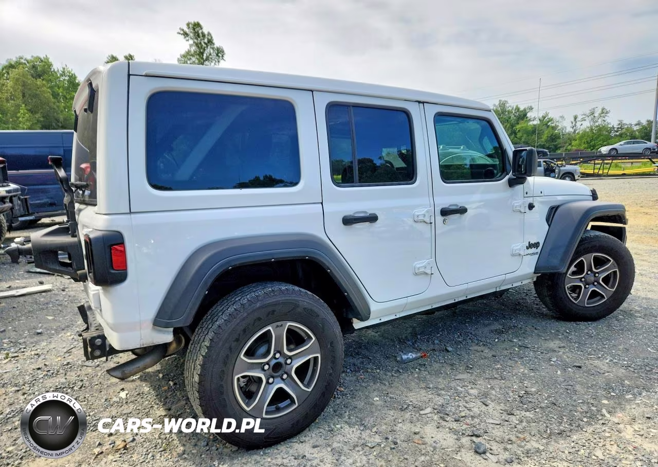 2022 Jeep Wrangler Unlimited Sport VIN:1C4HJXDN5NW163276 - 3