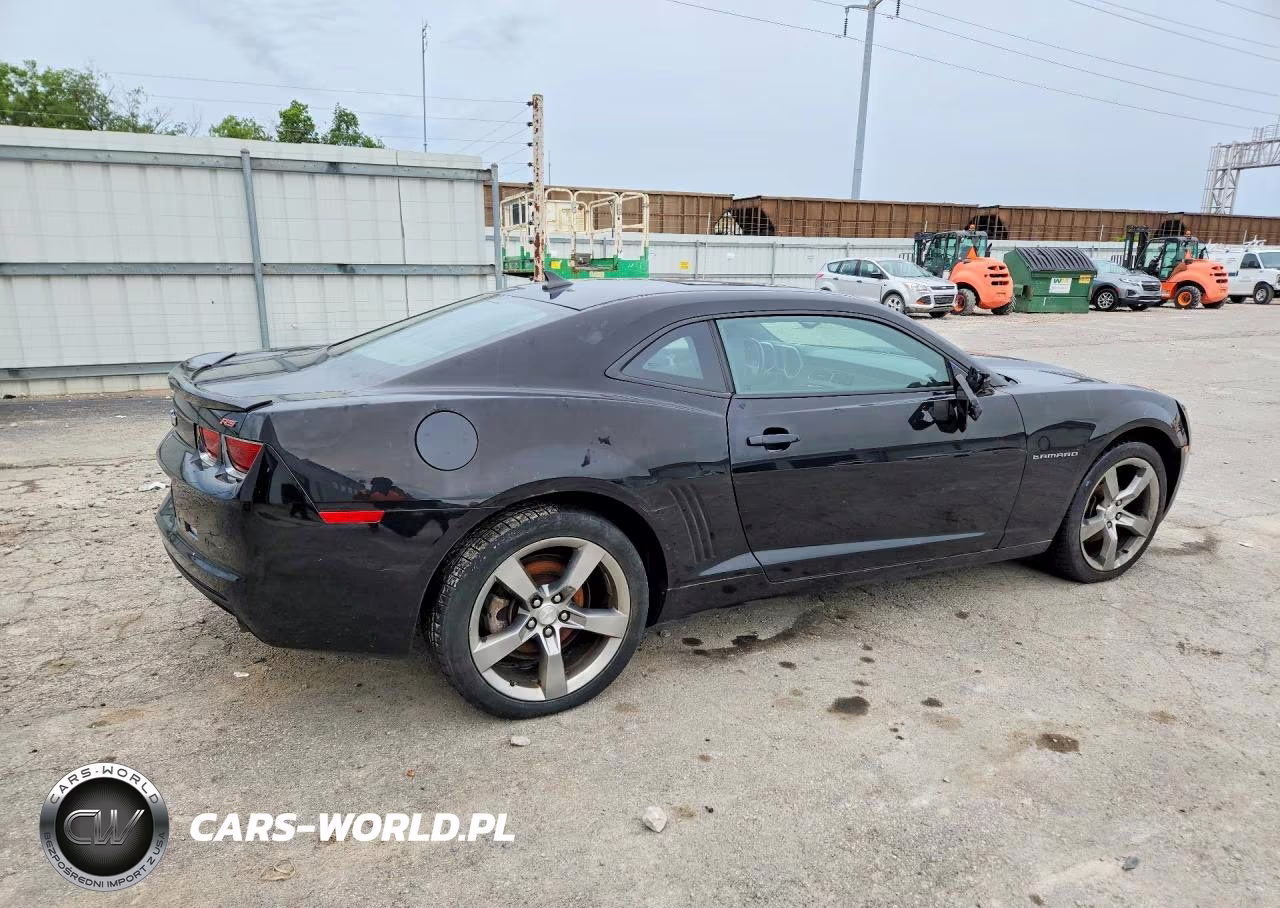 2011 Chevrolet Camaro Lt VIN:2G1FC1ED9B9196511 - 3