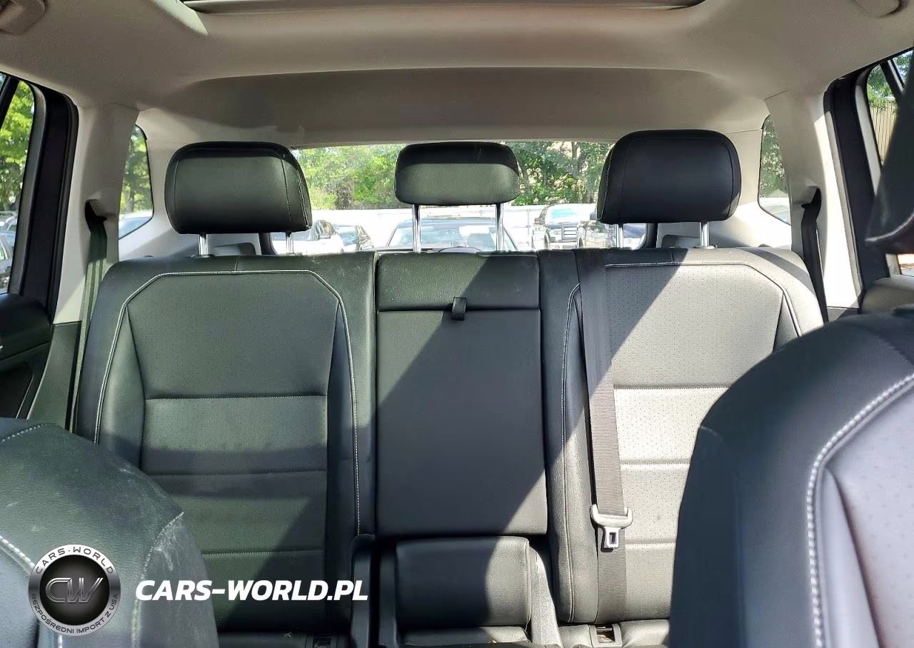 2021 Volkswagen Tiguan Se VIN:3VV2B7AX7MM074656 - 10
