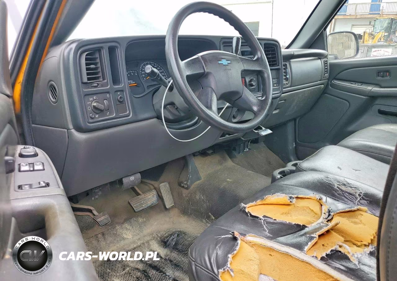2004 Chevrolet Silverado C1500 VIN:1GCEC14X84Z299247 - 8