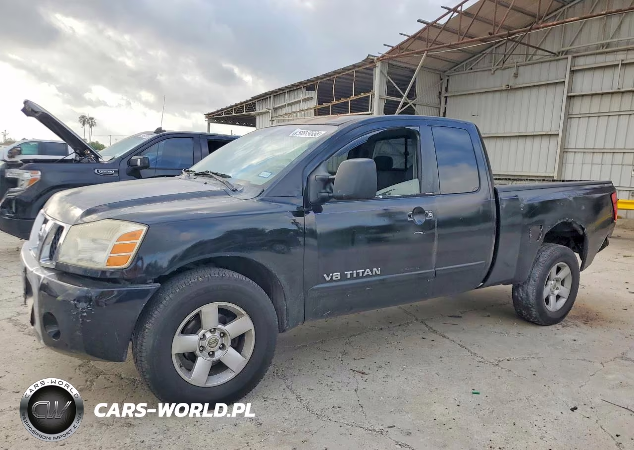 2005 Nissan Titan Xe