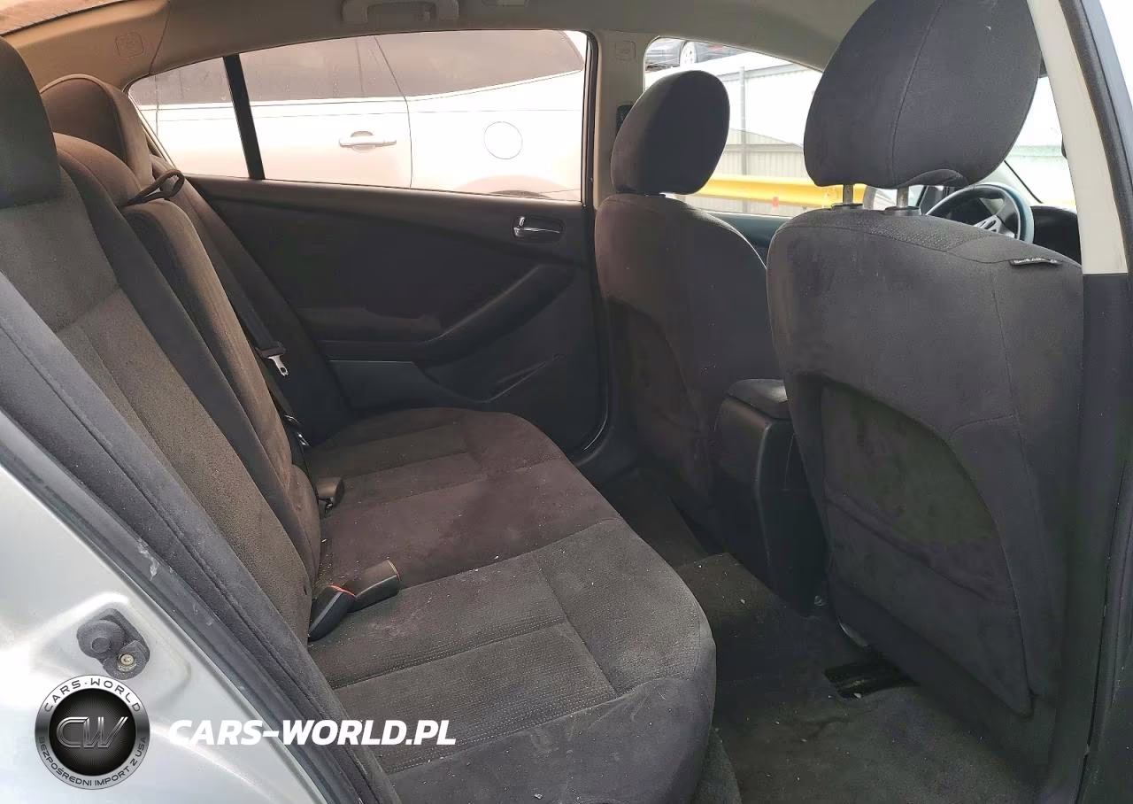 2010 Nissan Altima Base VIN:1N4AL2APXAN526794 - 10