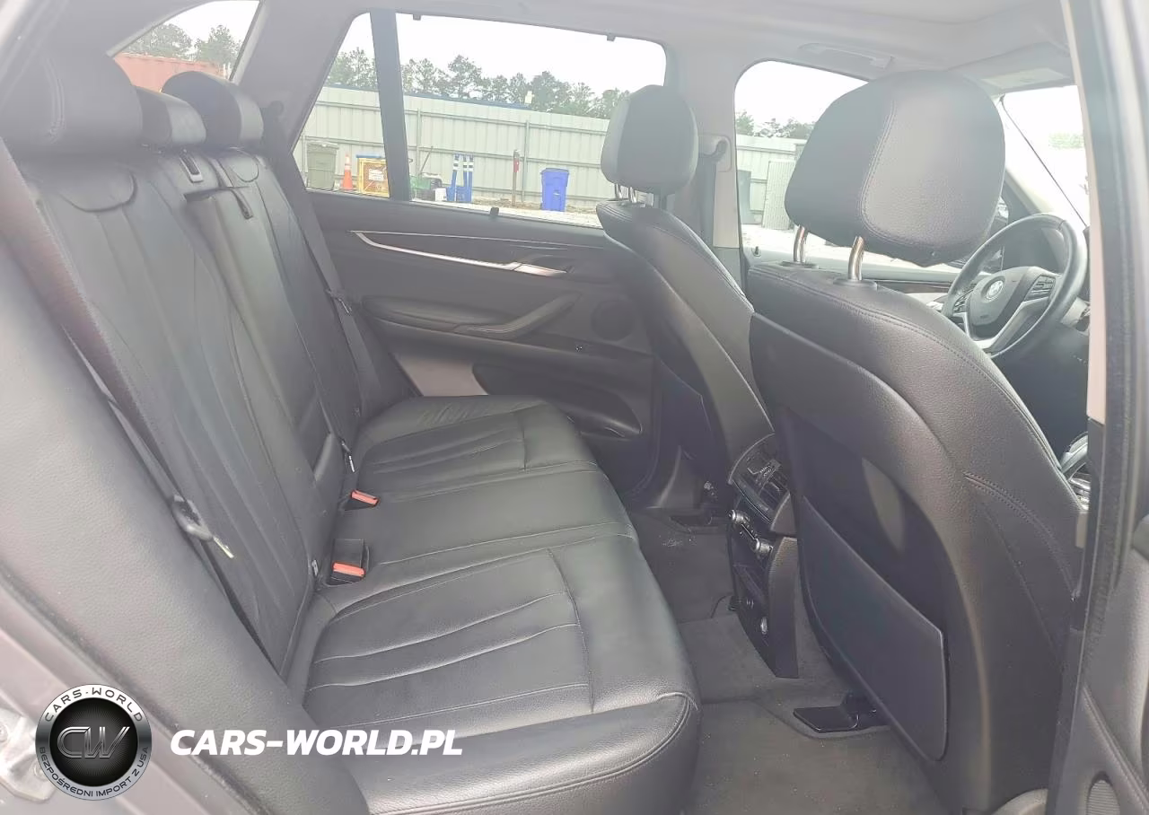 2015 BMW X5 xDrive35I VIN:5UXKR0C58F0K62569 - 11