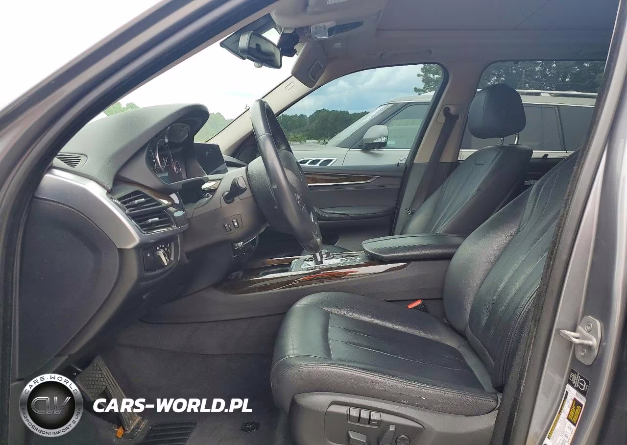 2015 BMW X5 xDrive35I VIN:5UXKR0C58F0K62569 - 7
