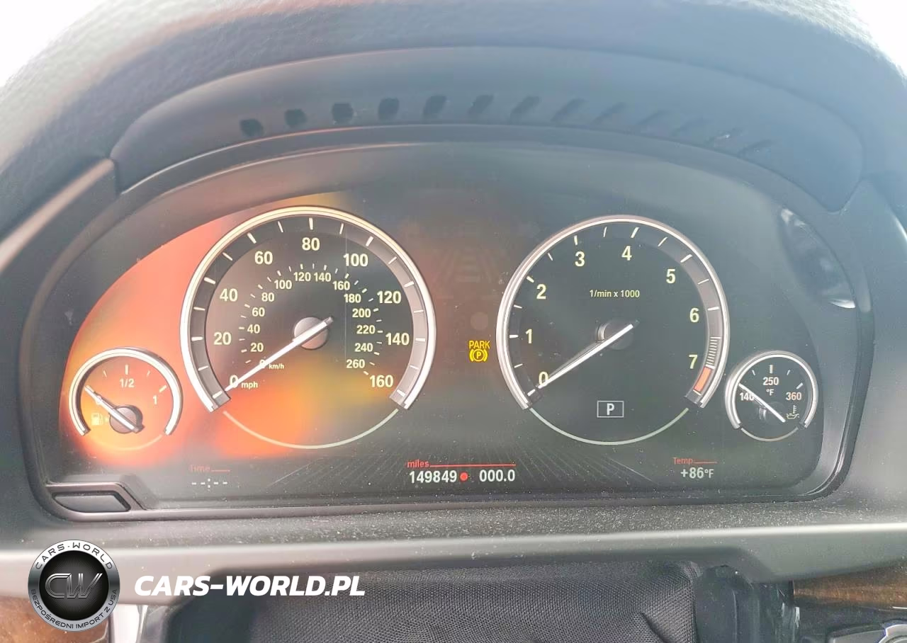 2015 BMW X5 xDrive35I VIN:5UXKR0C58F0K62569 - 9