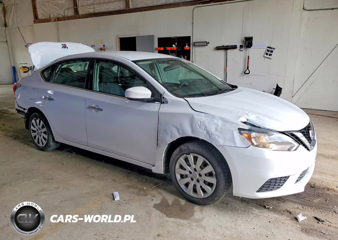 2018 Nissan Sentra S VIN:3N1AB7AP3JY301892 - 4