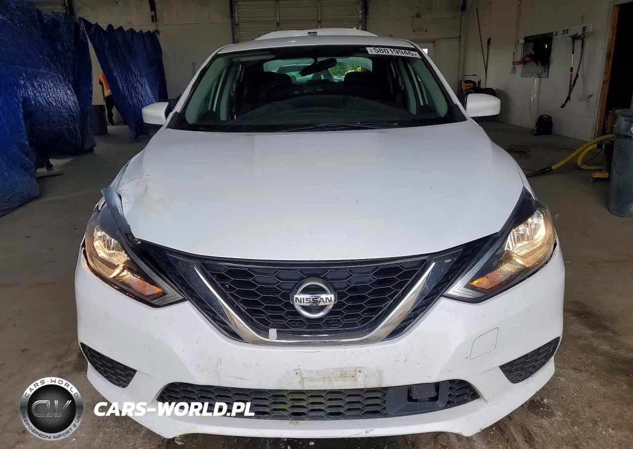 2018 Nissan Sentra S VIN:3N1AB7AP3JY301892 - 5