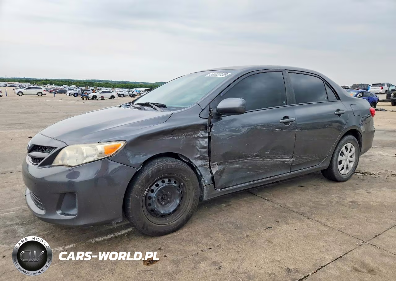 2011 Toyota Corolla Le – zdjęcie 1 z 12
