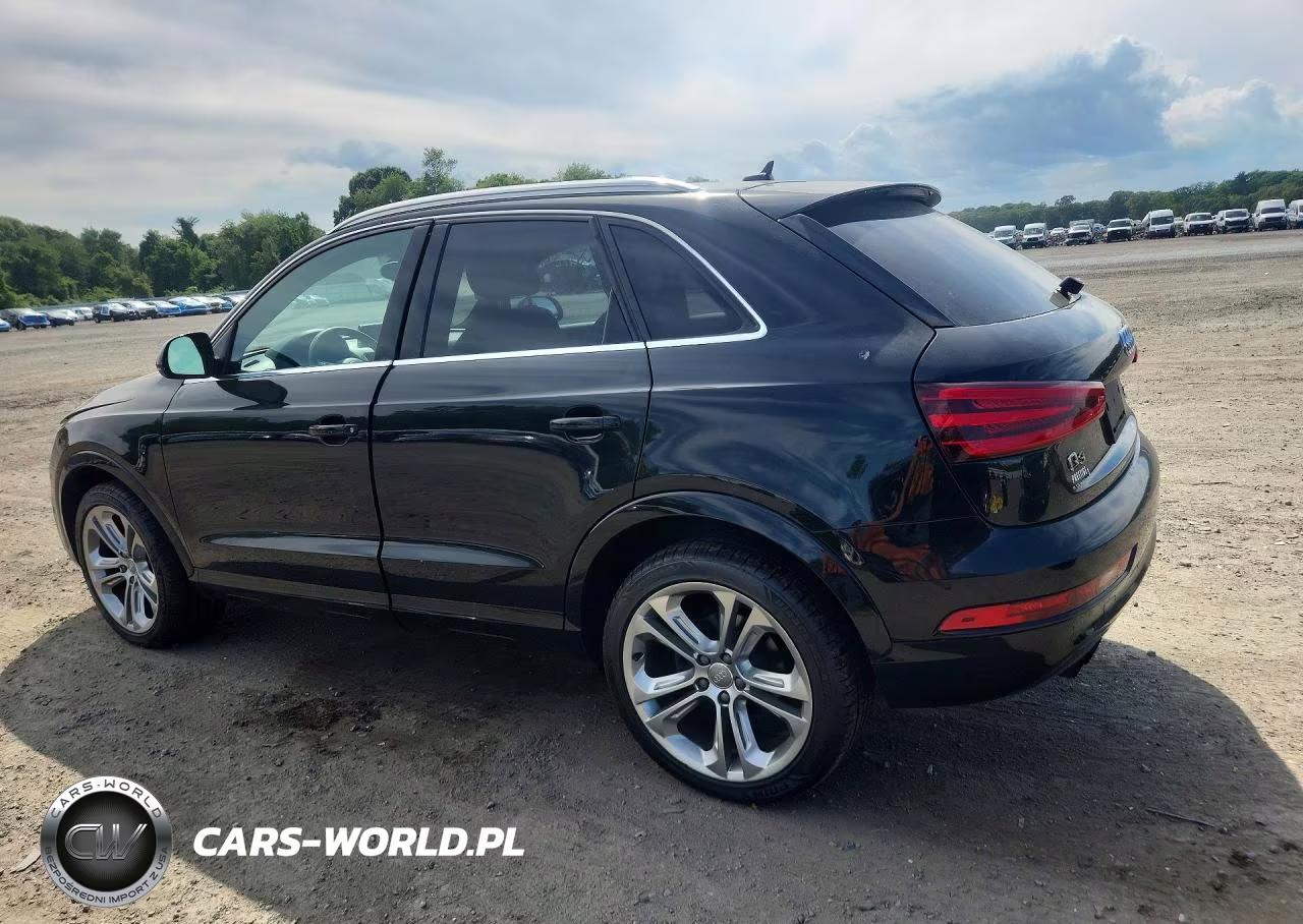 2015 Audi Q3 Prestige VIN:WA1GFCFS9FR003615 - 2