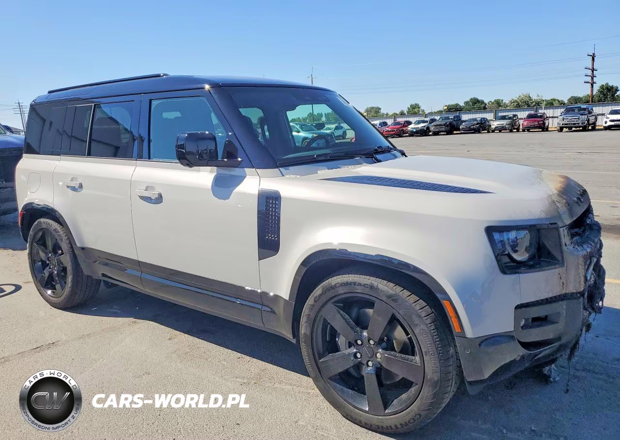 2026 Land Rover Defender 110 X-Dynamic Se VIN:SALE2EEU5T2502979 - 4