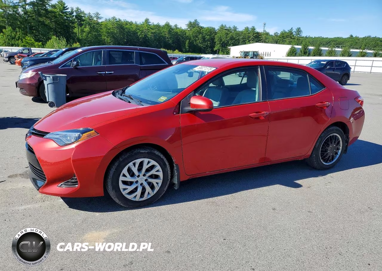2018 Toyota Corolla Le – zdjęcie 1 z 13