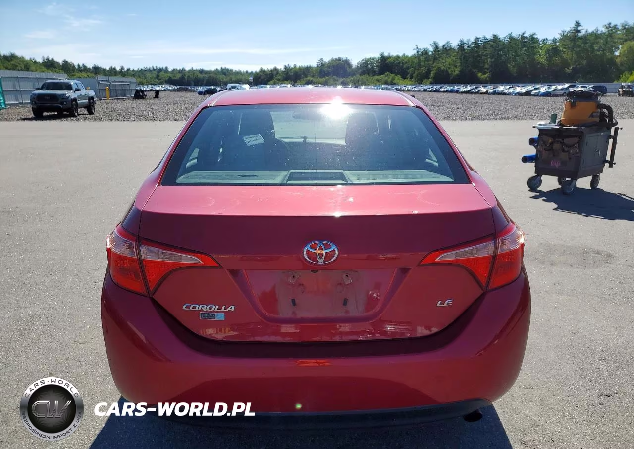 2018 Toyota Corolla Le VIN:2T1BURHE1JC018063 - 6