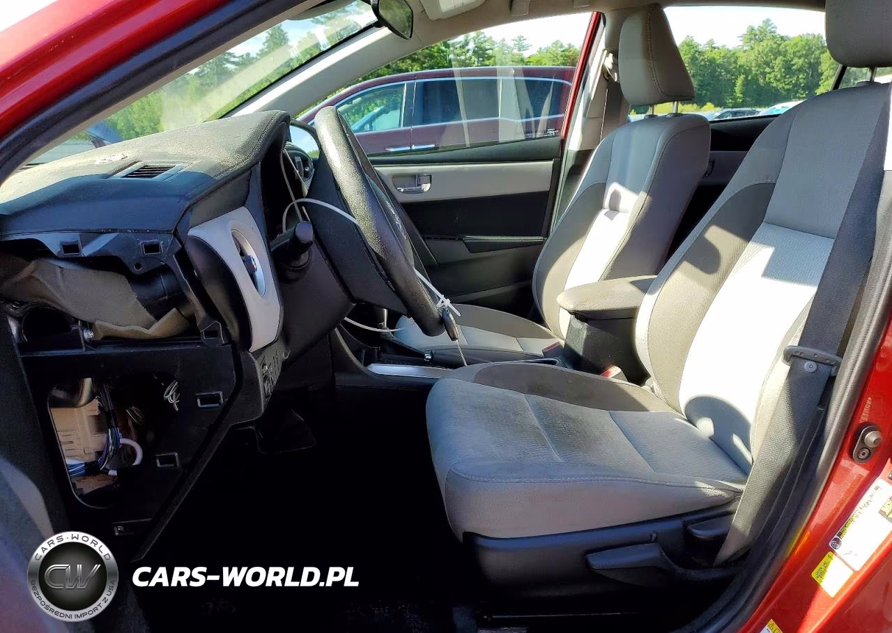 2018 Toyota Corolla Le VIN:2T1BURHE1JC018063 - 7