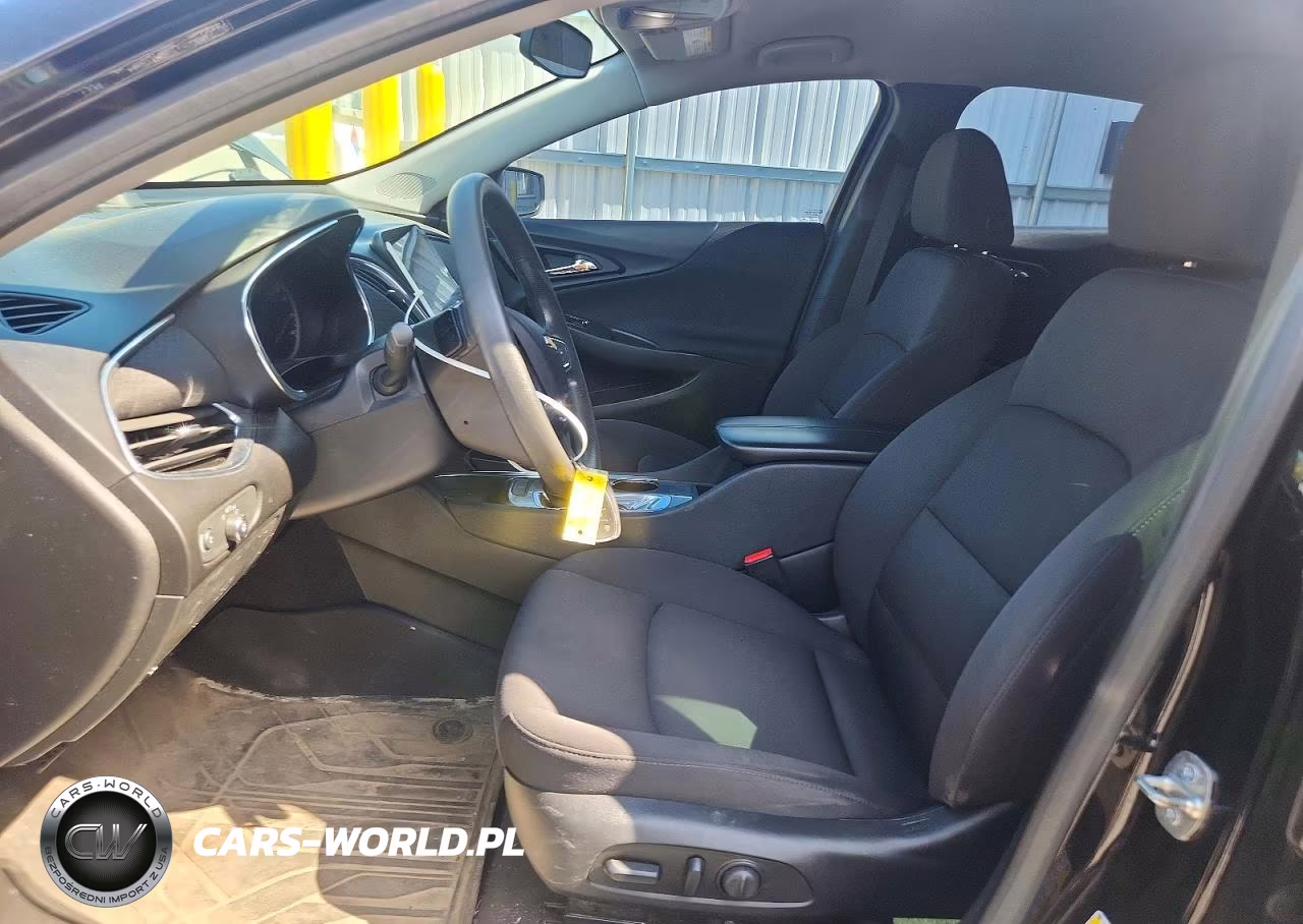 2019 Chevrolet Malibu Lt VIN:1G1ZD5ST4KF114155 - 7