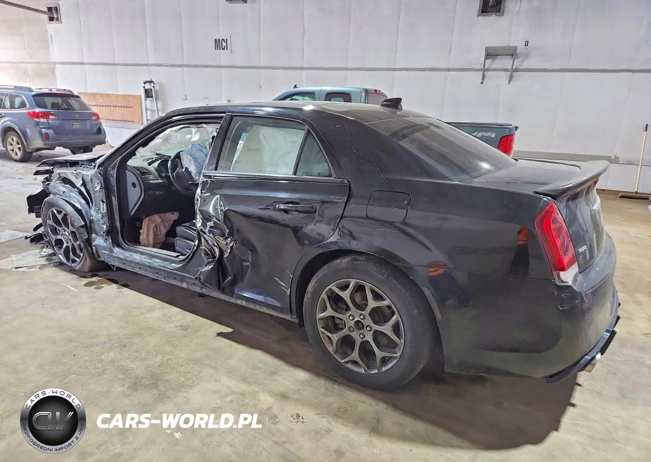2017 Chrysler 300 S VIN:2C3CCAGG7HH553236 - 2