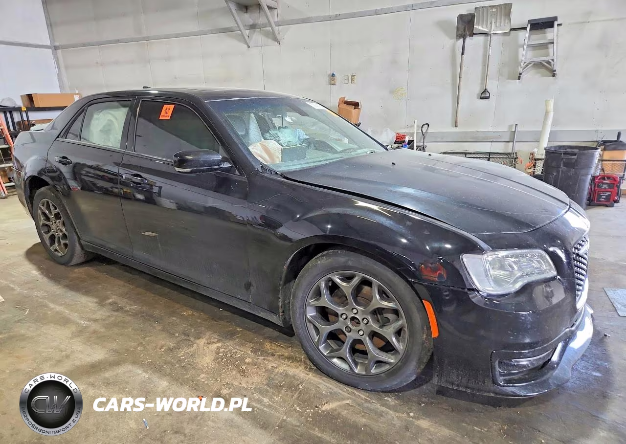2017 Chrysler 300 S VIN:2C3CCAGG7HH553236 - 4