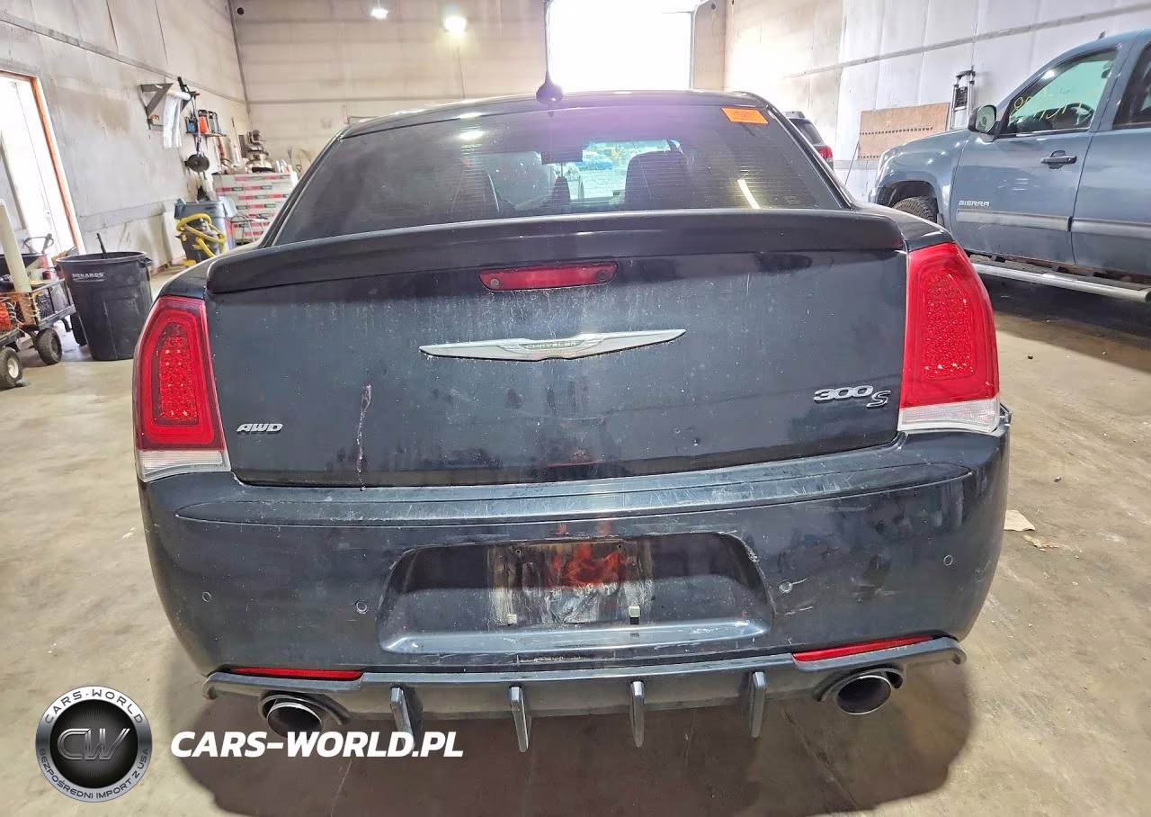 2017 Chrysler 300 S VIN:2C3CCAGG7HH553236 - 6