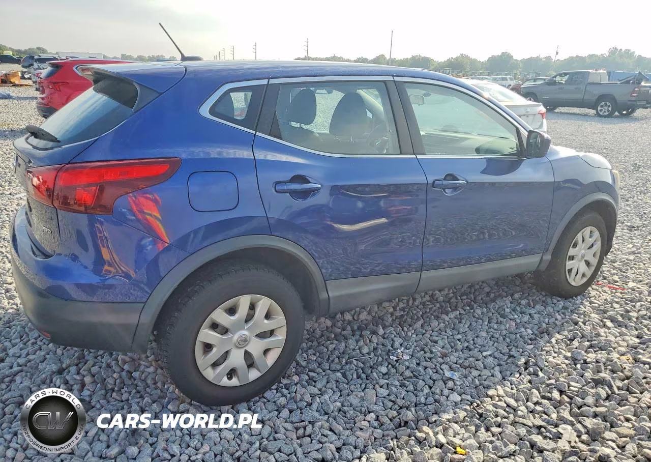 2019 Nissan Rogue Sport S VIN:JN1BJ1CR1KW325720 - 3