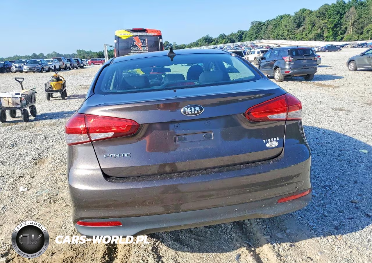 2017 Kia Forte Lx VIN:3KPFK4A78HE104259 - 6