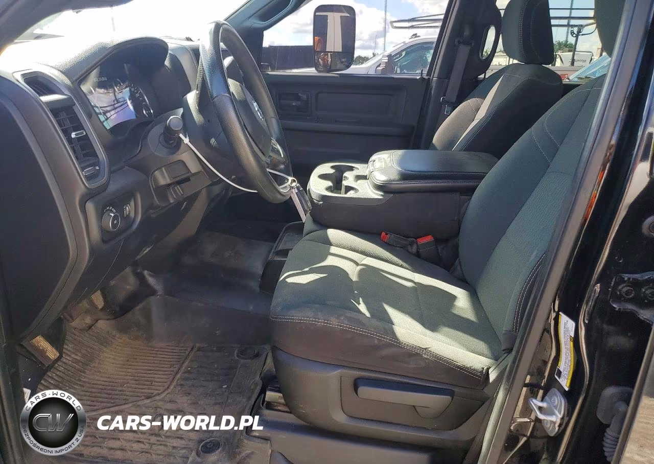2022 Ram 3500 VIN:3C7WRTCL5NG400925 - 7