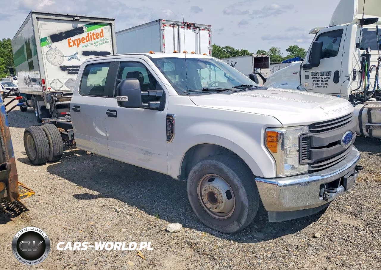 2018 Ford F350 Super Duty VIN:1FD8W3GT7JEC82446 - 4
