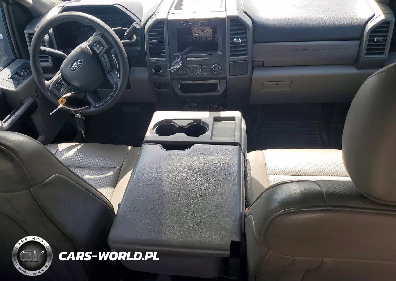 2018 Ford F350 Super Duty VIN:1FD8W3GT7JEC82446 - 8
