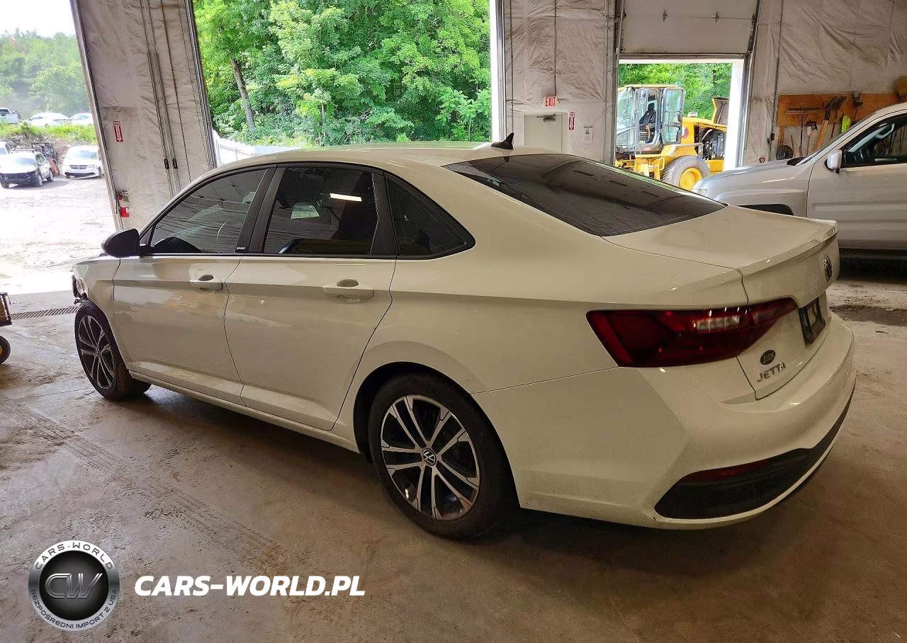 2024 Volkswagen Jetta Sport VIN:3VWBM7BU3RM084442 - 2