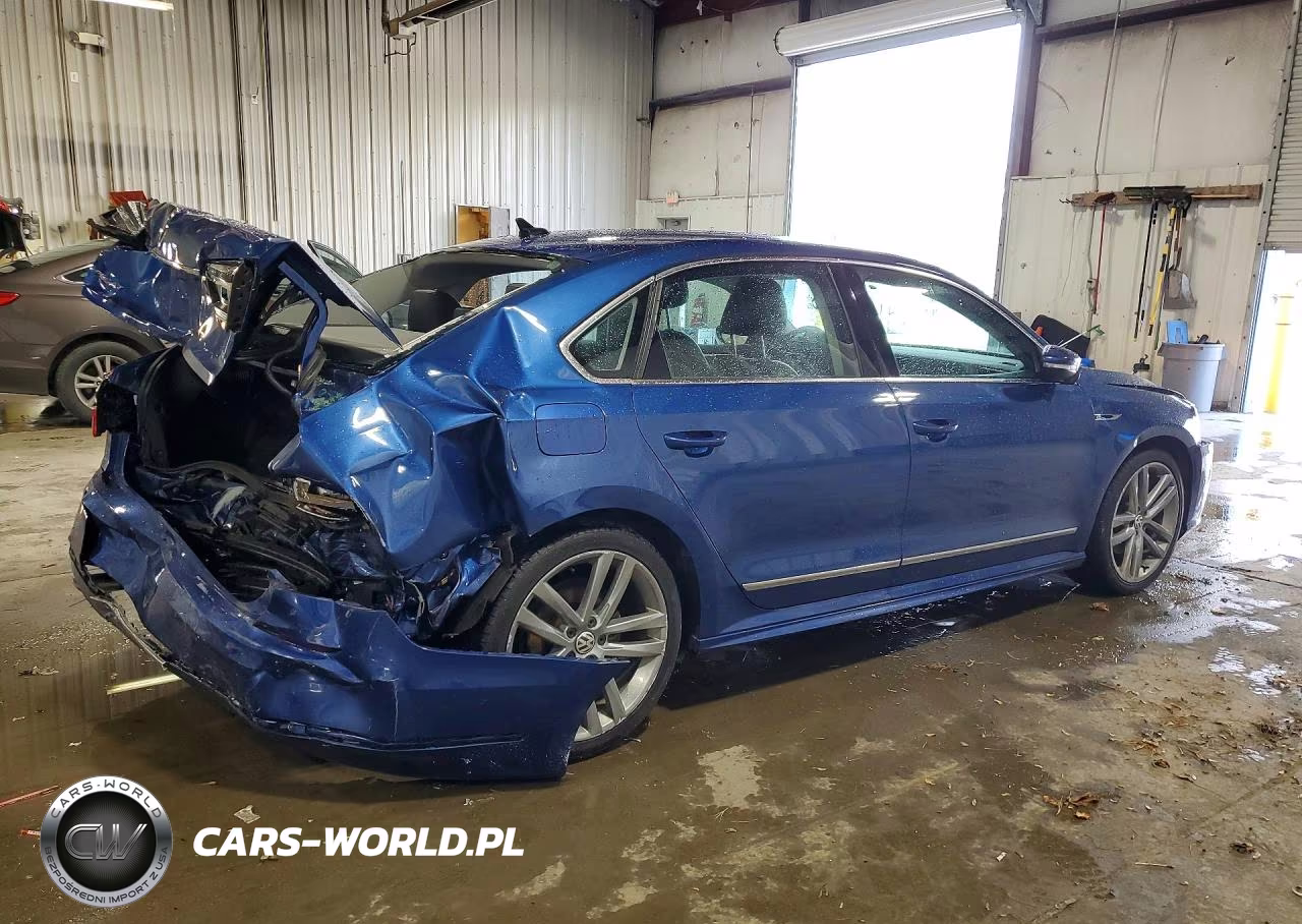 2017 Volkswagen Passat R-Line VIN:1VWDT7A33HC059349 - 3