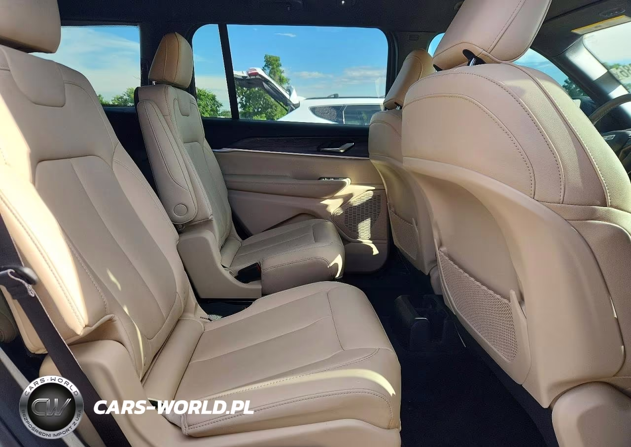 2024 Jeep Grand Cherokee L Limited VIN:1C4RJKBGXR8544269 - 11