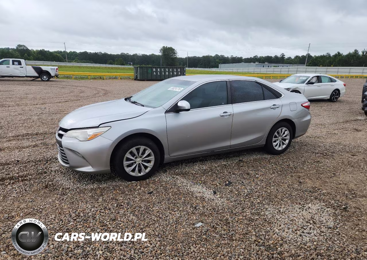 2017 Toyota Camry Le