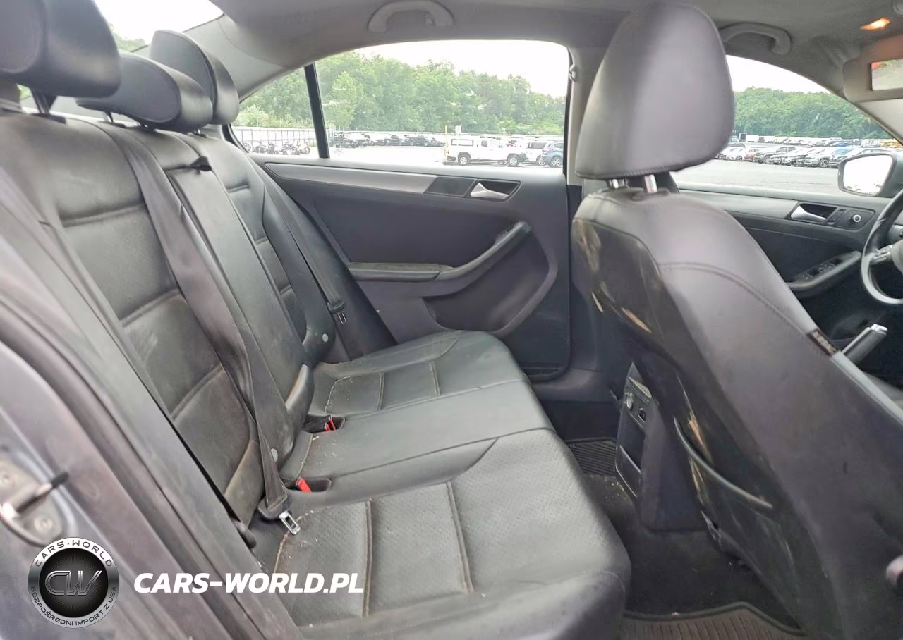 VOLKSWAGEN JETTA TDI VIN:3VWLL7AJ1EM416970 - 10