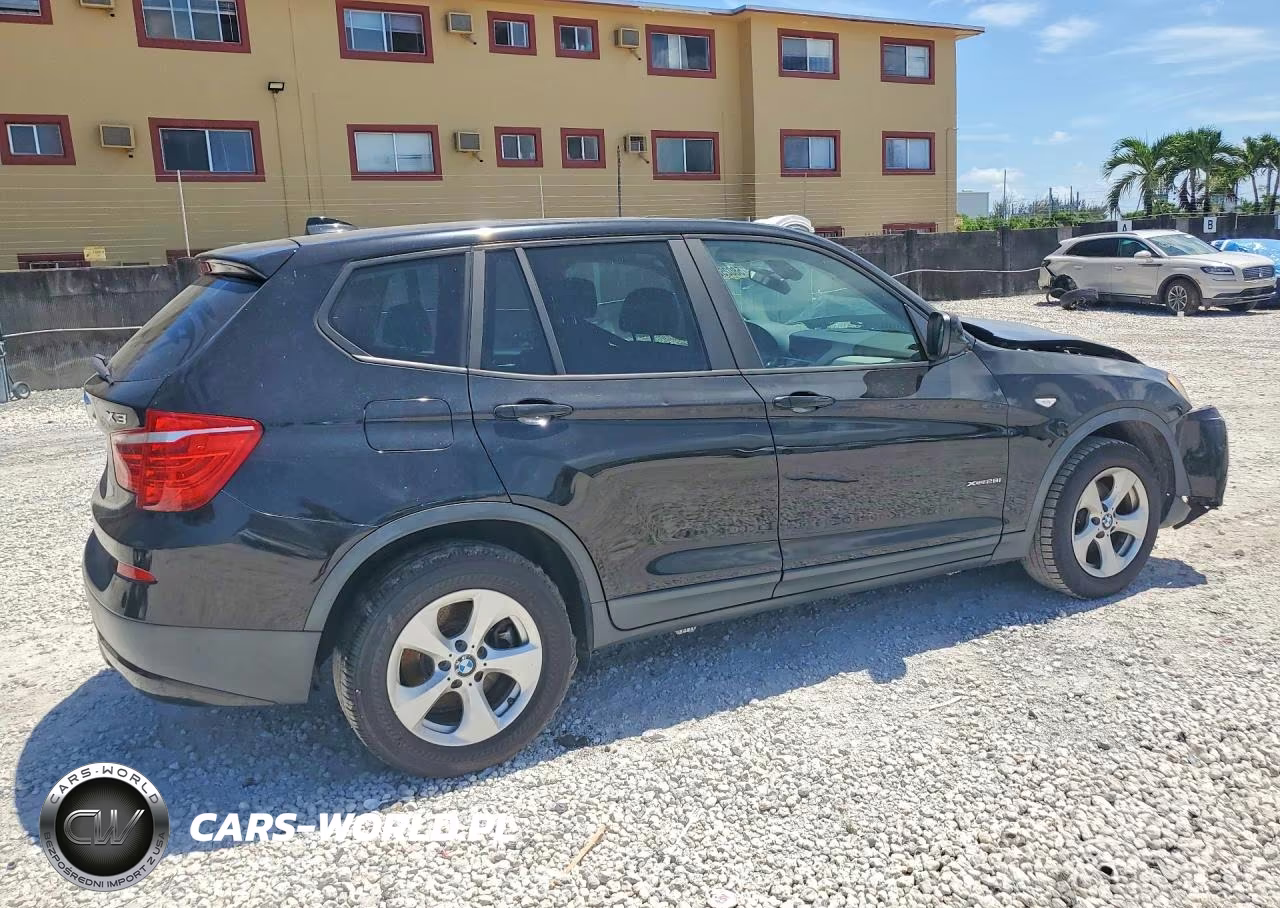 2011 BMW X3 xDrive28I VIN:5UXWX5C57BL708692 - 3