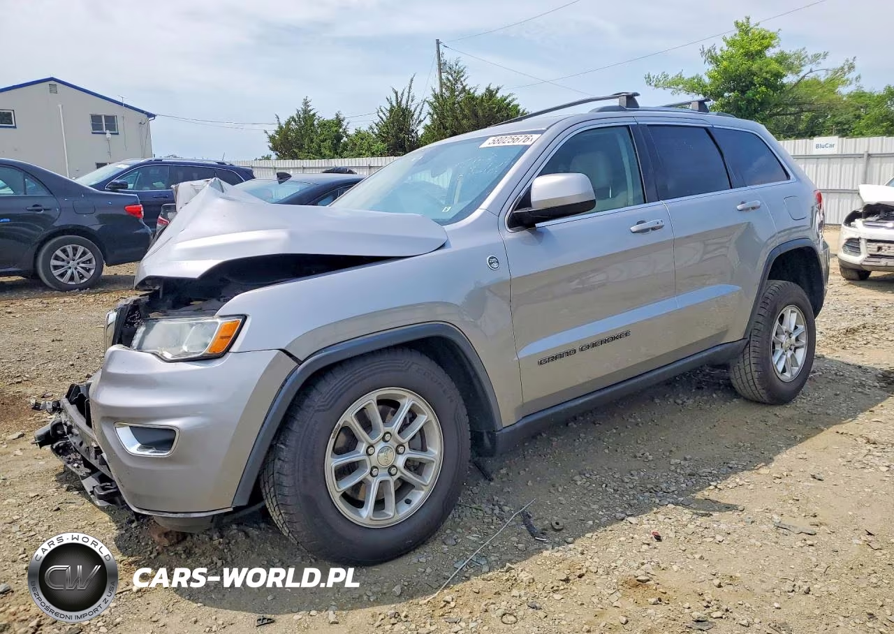2019 Jeep Grand Cherokee Laredo – zdjęcie 1 z 13