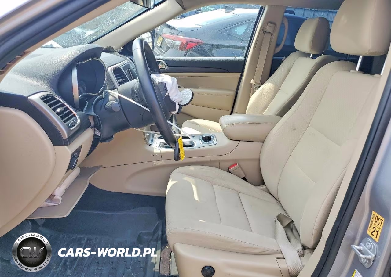 2019 Jeep Grand Cherokee Laredo VIN:1C4RJFAG5KC537032 - 7