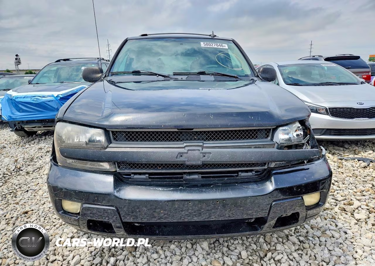 2008 Chevrolet Trailblazer Ls VIN:1GNDT13S382141535 - 5