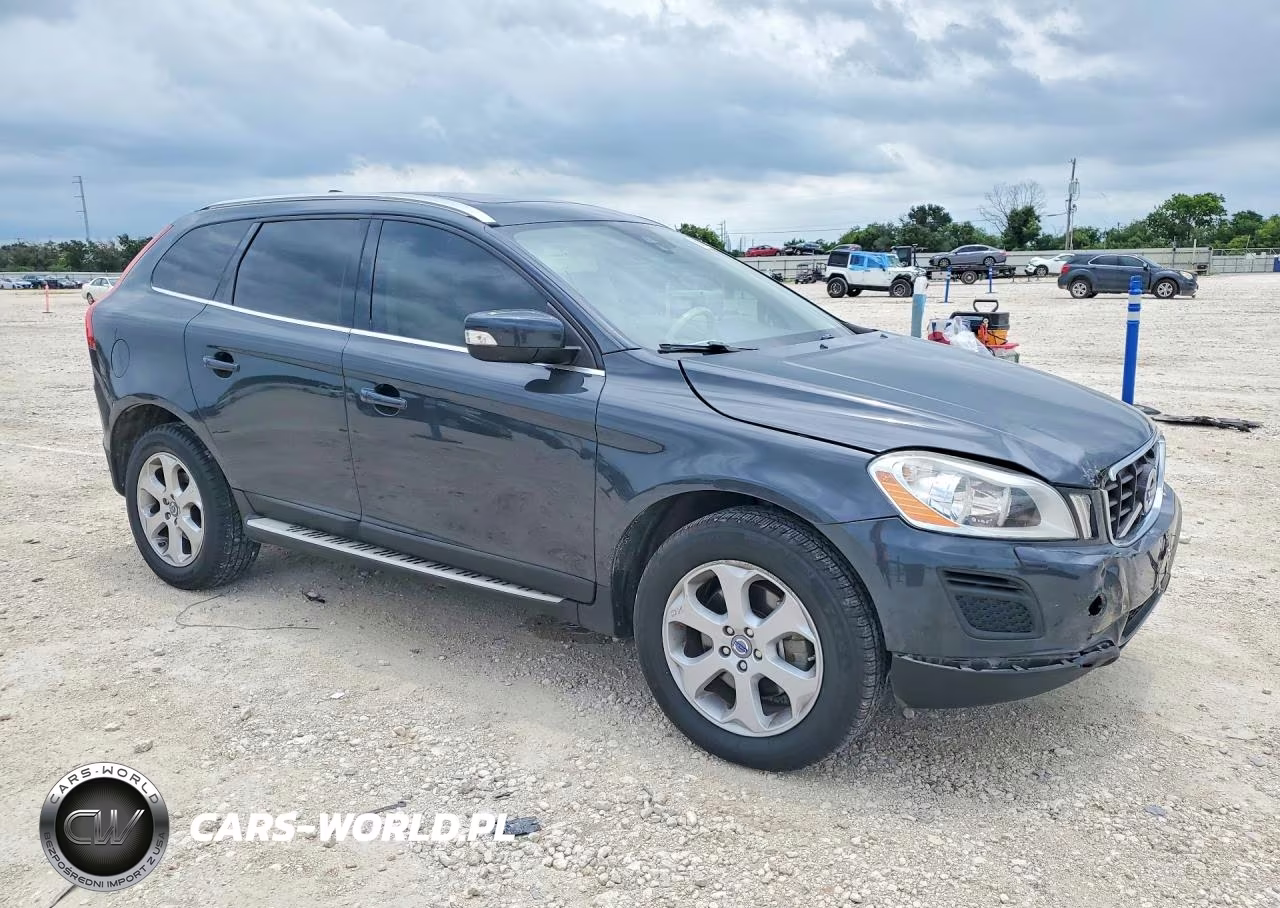 2013 Volvo Xc60 3.2 VIN:YV4952DLXD2423619 - 4