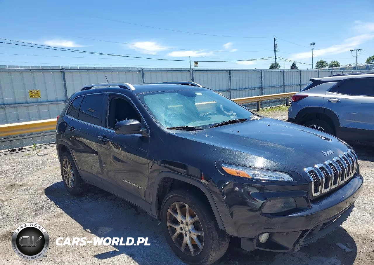 2014 Jeep Cherokee Latitude VIN:1C4PJMCS7EW221079 - 4