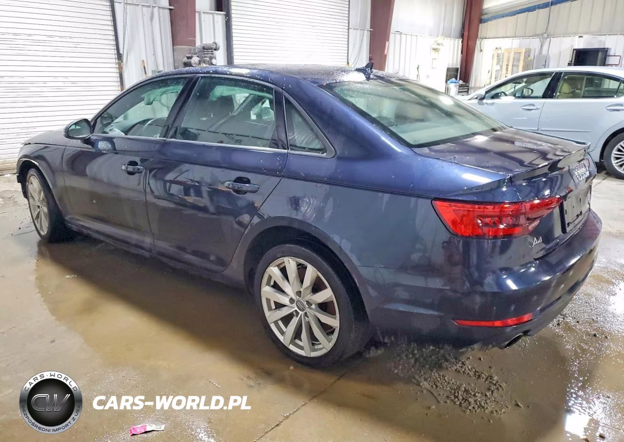 2017 Audi A4 Premium VIN:WAUANAF4XHN041575 - 2