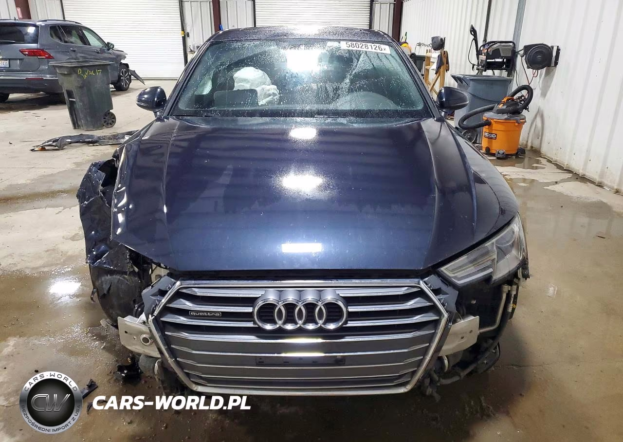 2017 Audi A4 Premium VIN:WAUANAF4XHN041575 - 5