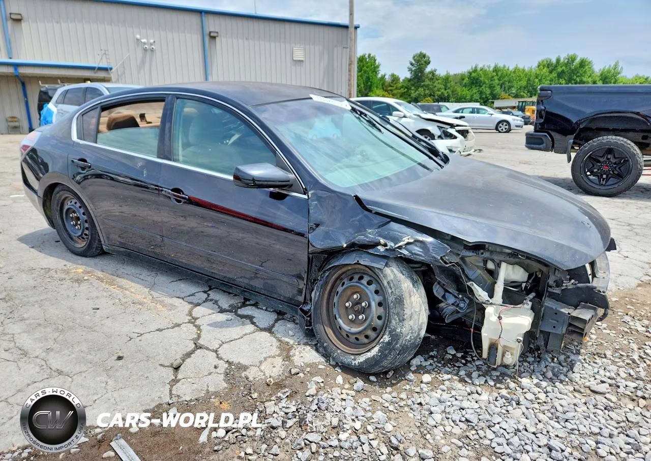 2011 Nissan Altima Base VIN:1N4AL2AP2BN514463 - 4